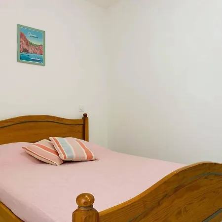 Cosy Avec Terrasse A 100m De La - - Fr-1-63-278 Appartement Calvi (Corsica)